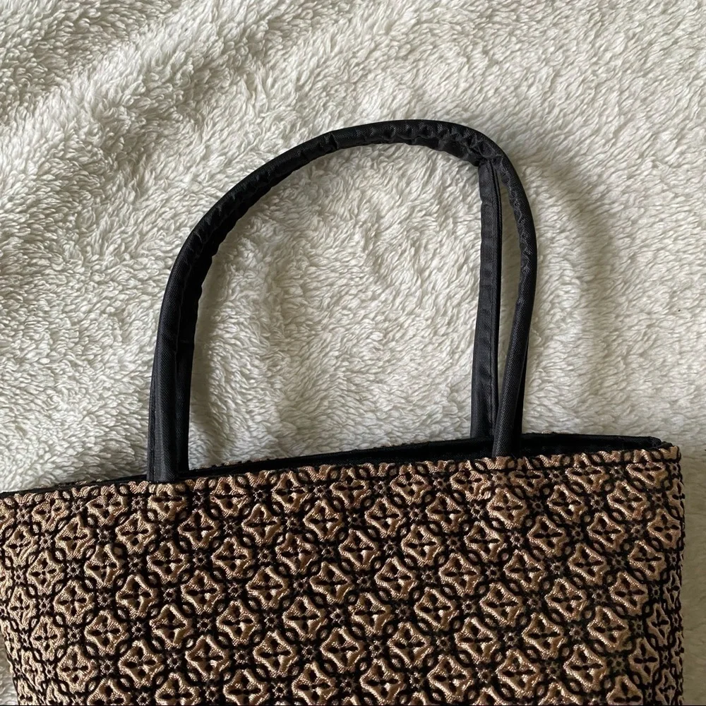Black Gold Small handbag​​​​ - Picture 5 of 7